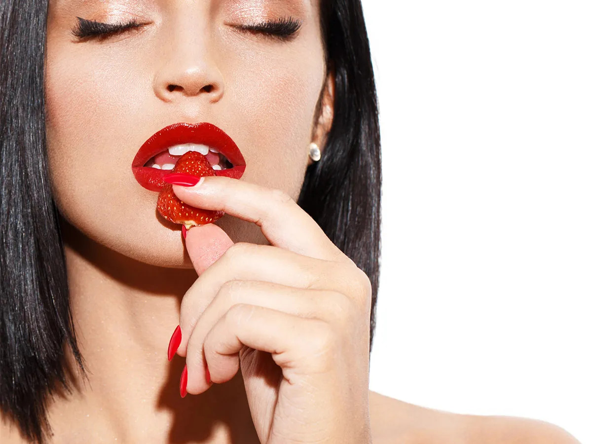 Жалаңаш әйелдердің писькилері